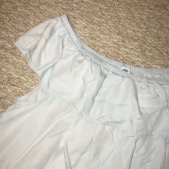 Old Navy Top - Picture 2 of 3